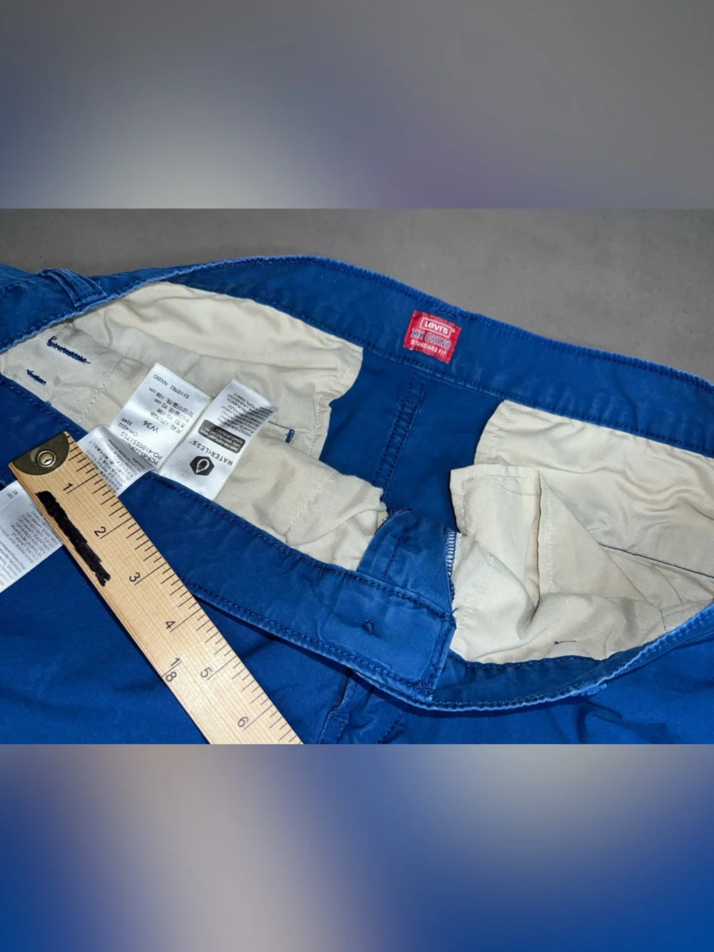 Levi’s XX Chino Standard Fit Bright Blue Shorts - 36